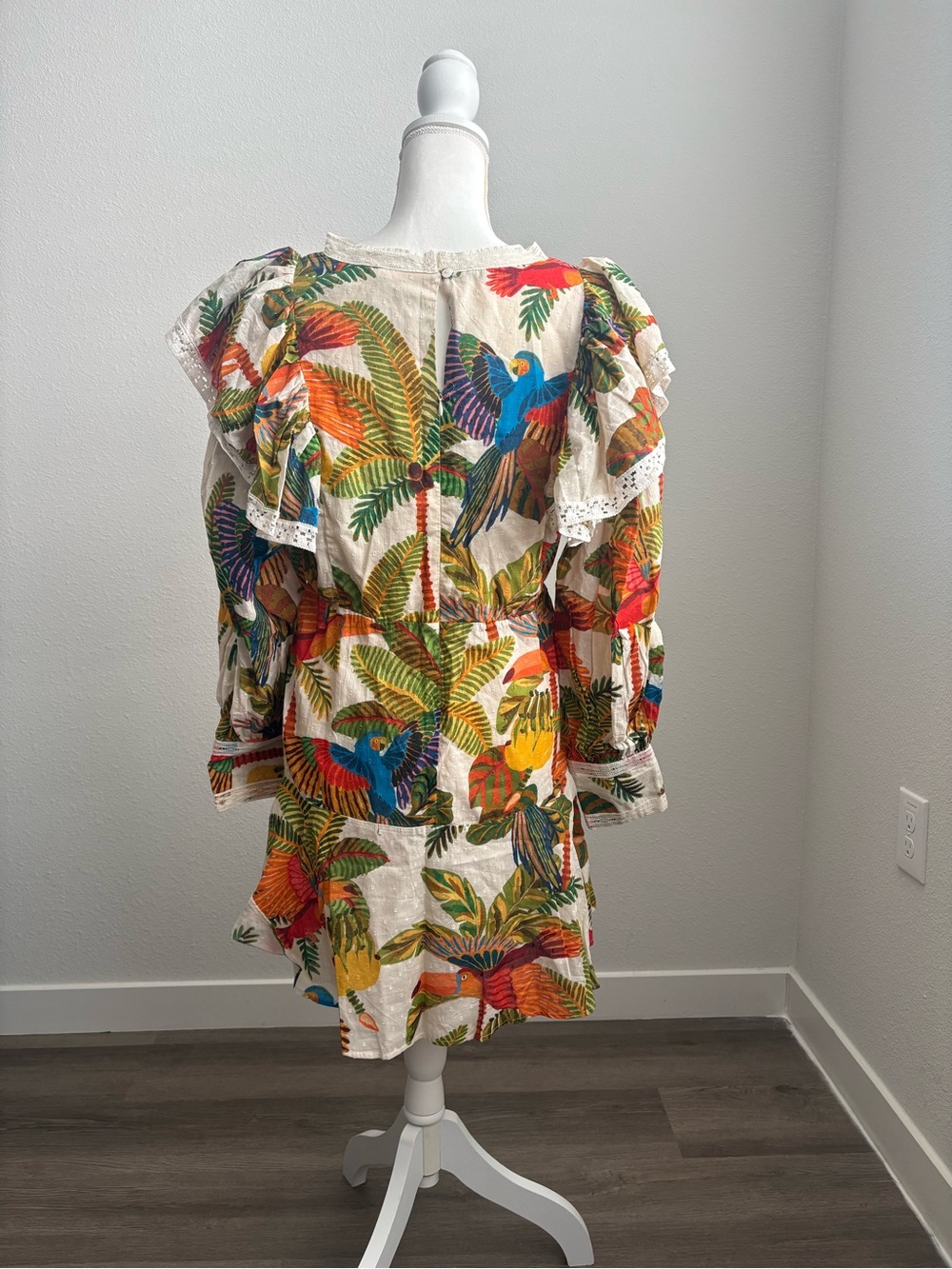 FARM Rio Cream Mini Dress with Tropical Parrot Print - Picture 3 of 7